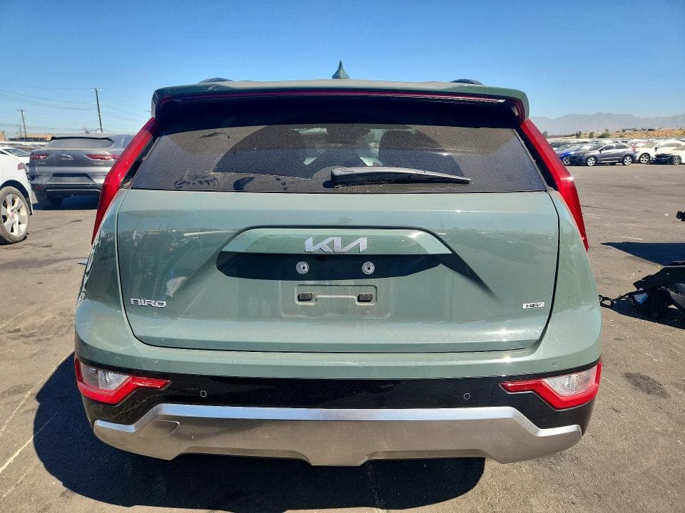 2024 KIA NIRO EX 6