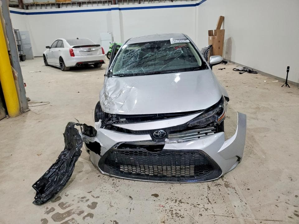 2022 TOYOTA COROLLA LE 5