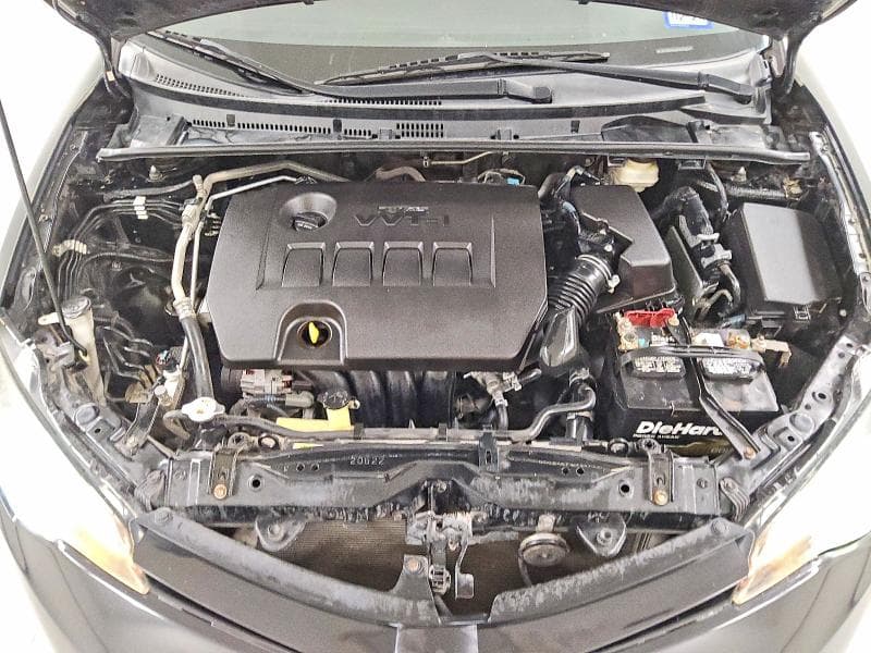 2017 TOYOTA COROLLA LE 11