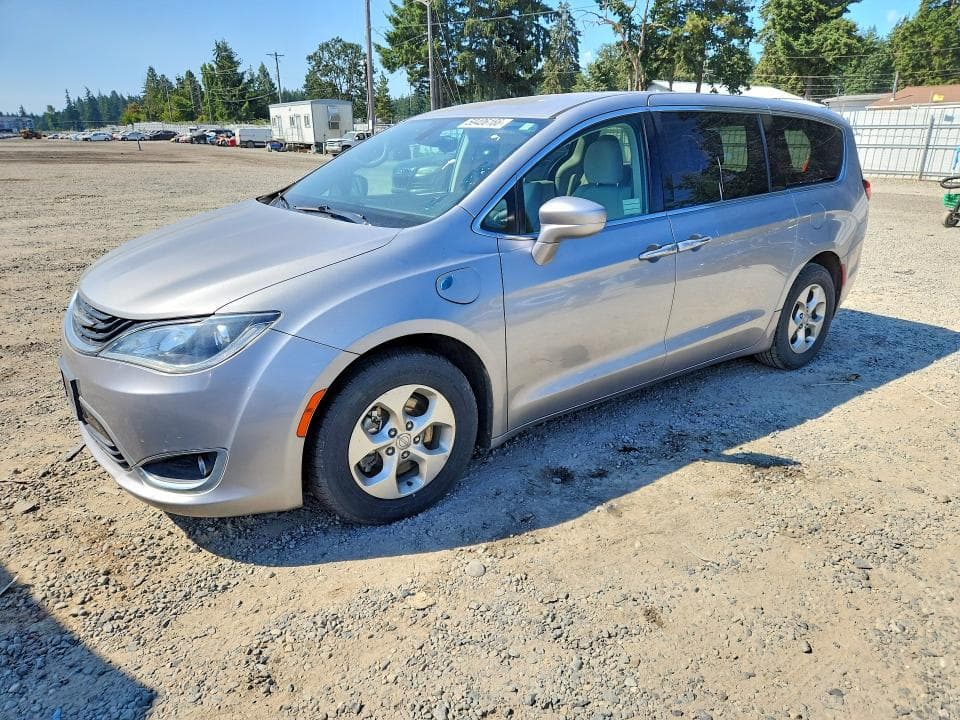 2017 CHRYSLER PACIFICA HYBRID PINNACLE