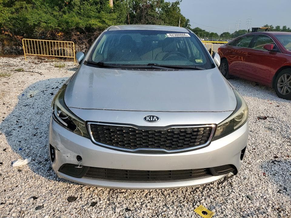 2017 KIA FORTE LX 5