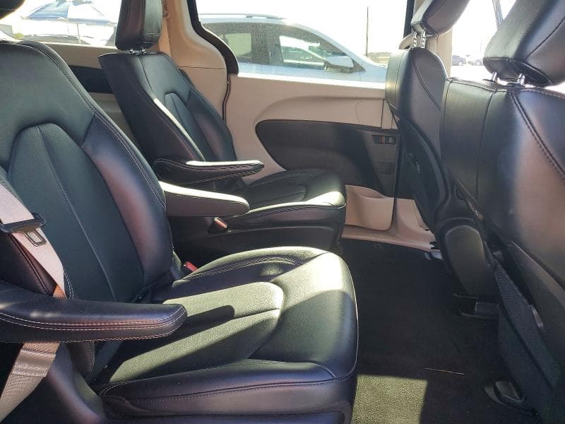 2024 CHRYSLER PACIFICA HYBRID SELECT 11