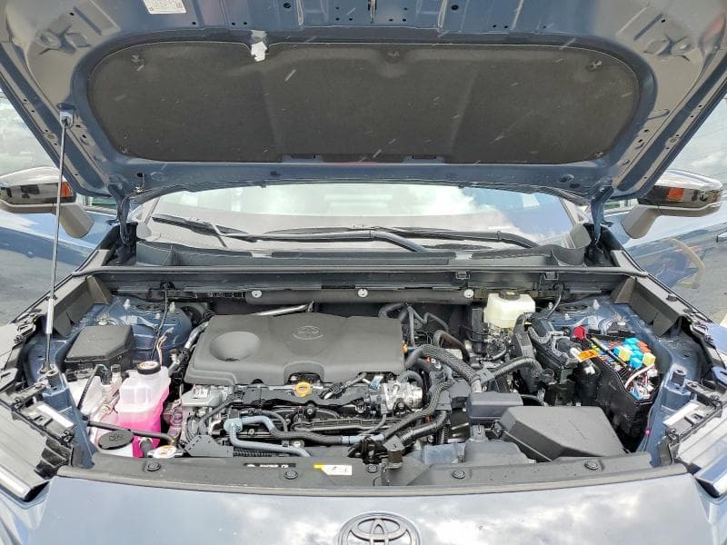 2026 TOYOTA RAV4 SE 12