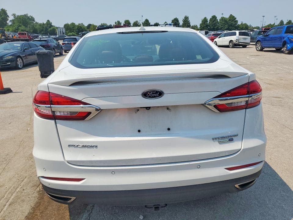 2019 FORD FUSION TITANIUM 6