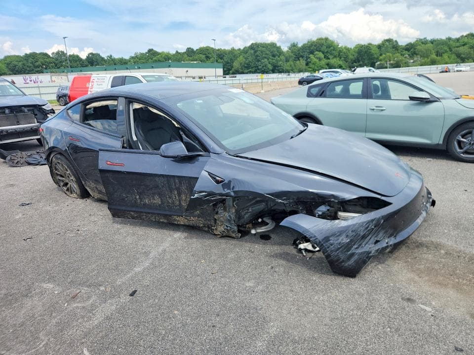 2024 TESLA MODEL 3 4