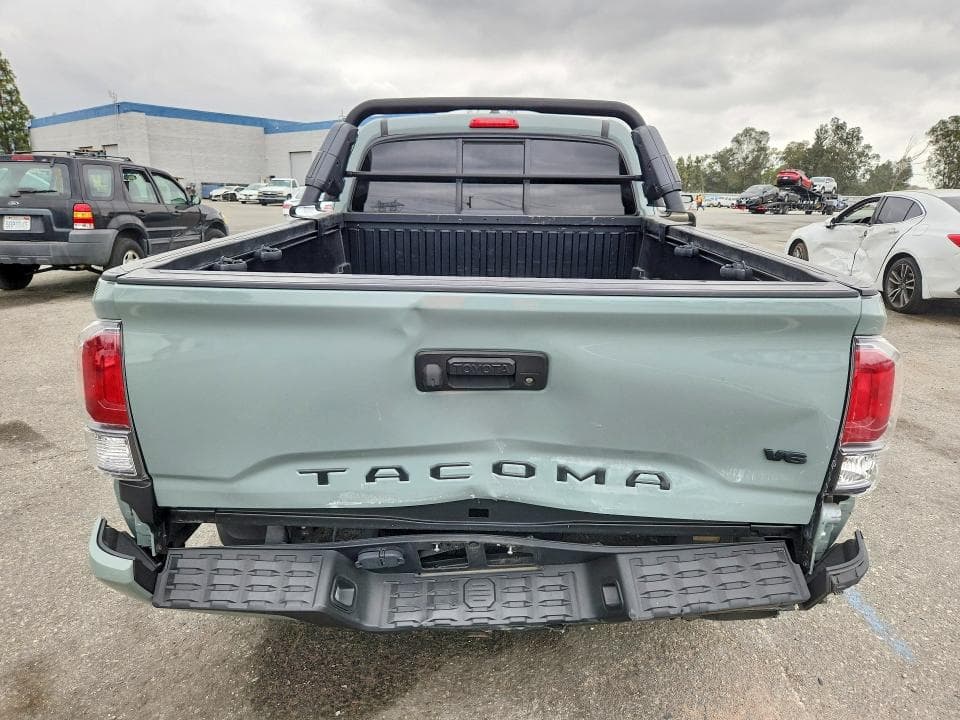 2023 TOYOTA TACOMA TRD SPORT 6