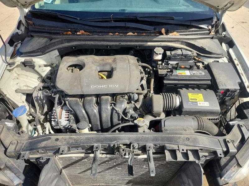 2017 HYUNDAI ELANTRA SE 11