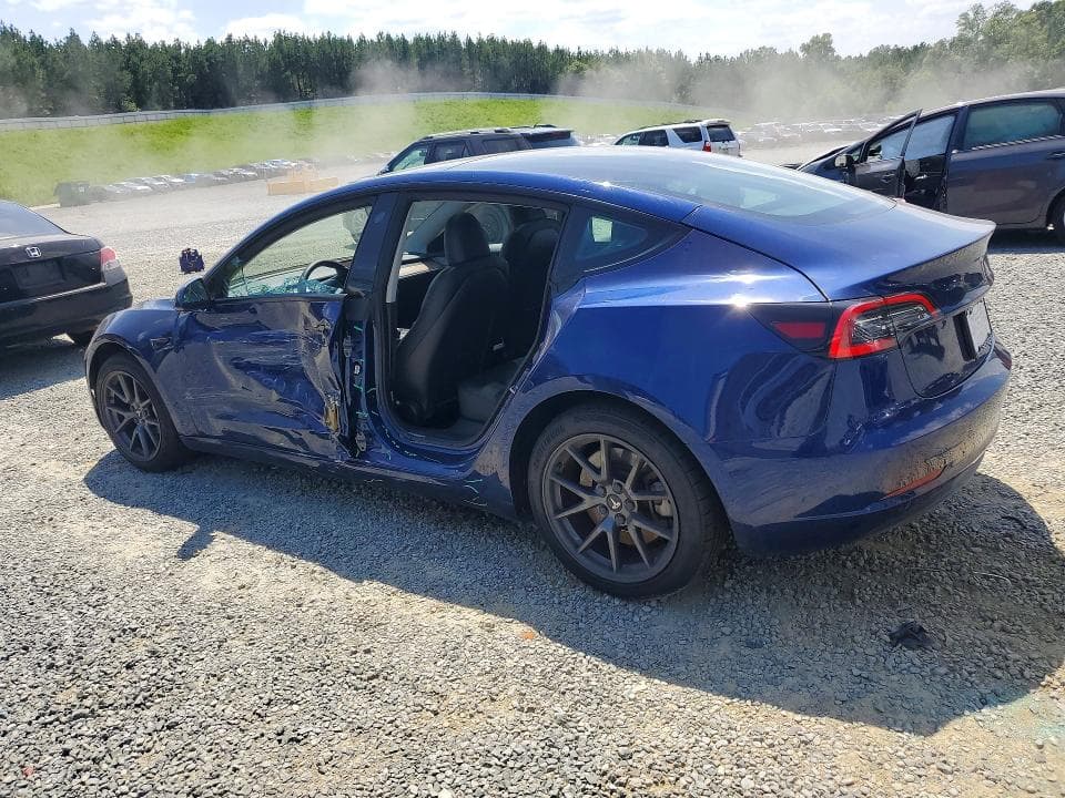 2023 TESLA MODEL 3 2