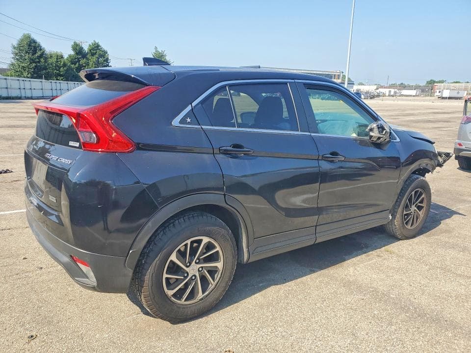 2020 MITSUBISHI ECLIPSE CROSS ES 3