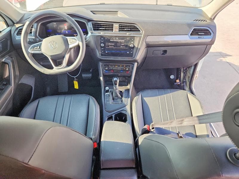 2023 VOLKSWAGEN TIGUAN SE 8