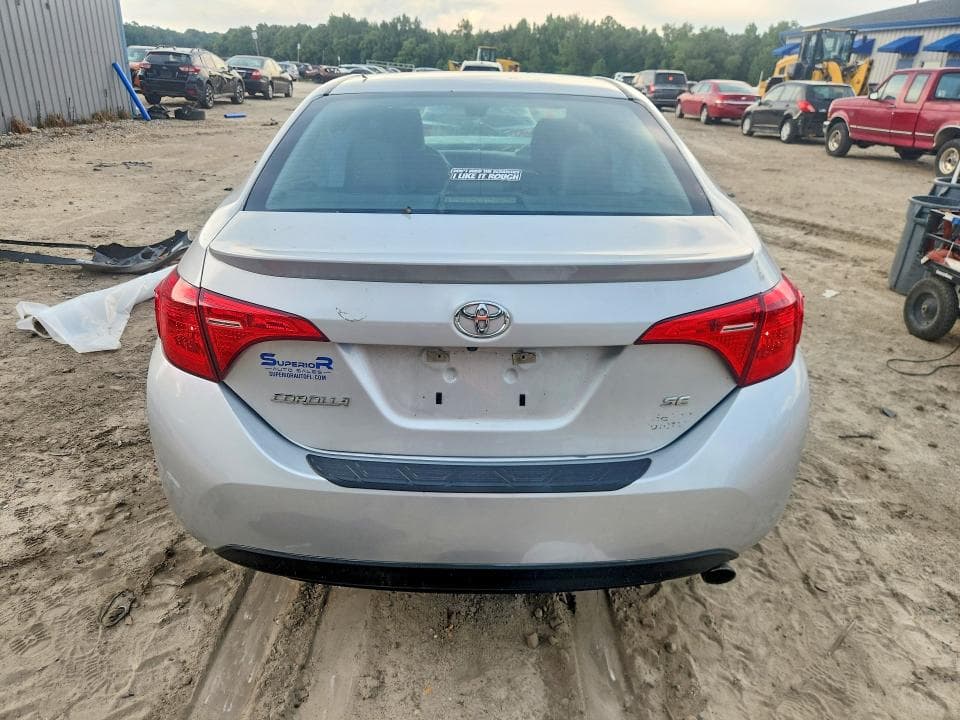 2017 TOYOTA COROLLA SE 6