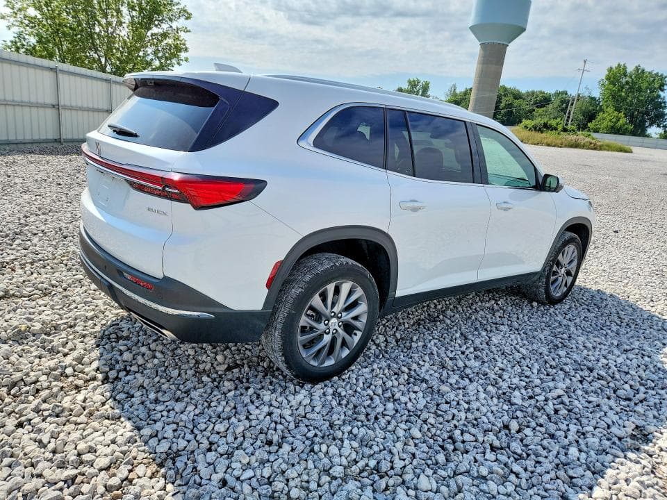 2026 BUICK ENCLAVE PREFERRED 3