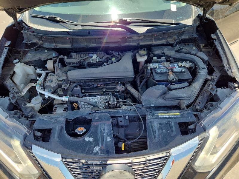 2018 NISSAN ROGUE SV 11