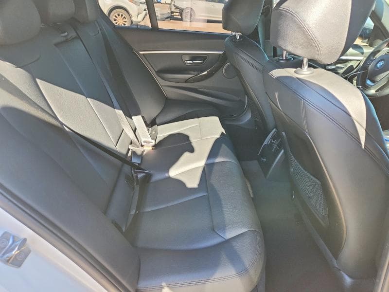 2018 BMW 330 I 10
