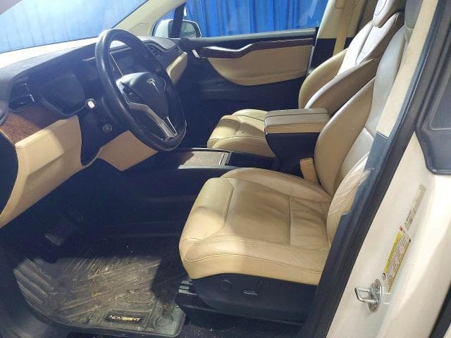 2017 TESLA MODEL X 7