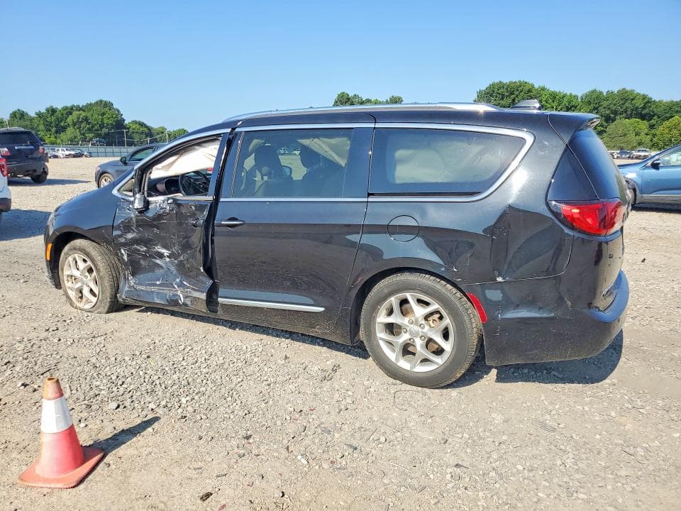 2018 CHRYSLER PACIFICA TOURING L 2