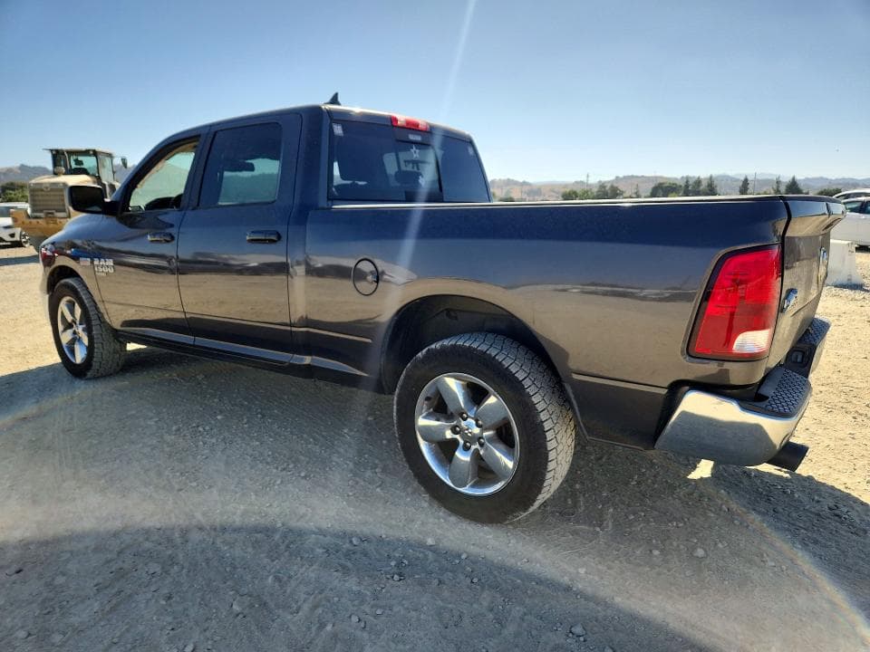 2019 RAM 1500 CLASSIC SLT 2