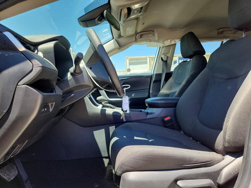 2025 TOYOTA RAV4 LE 7