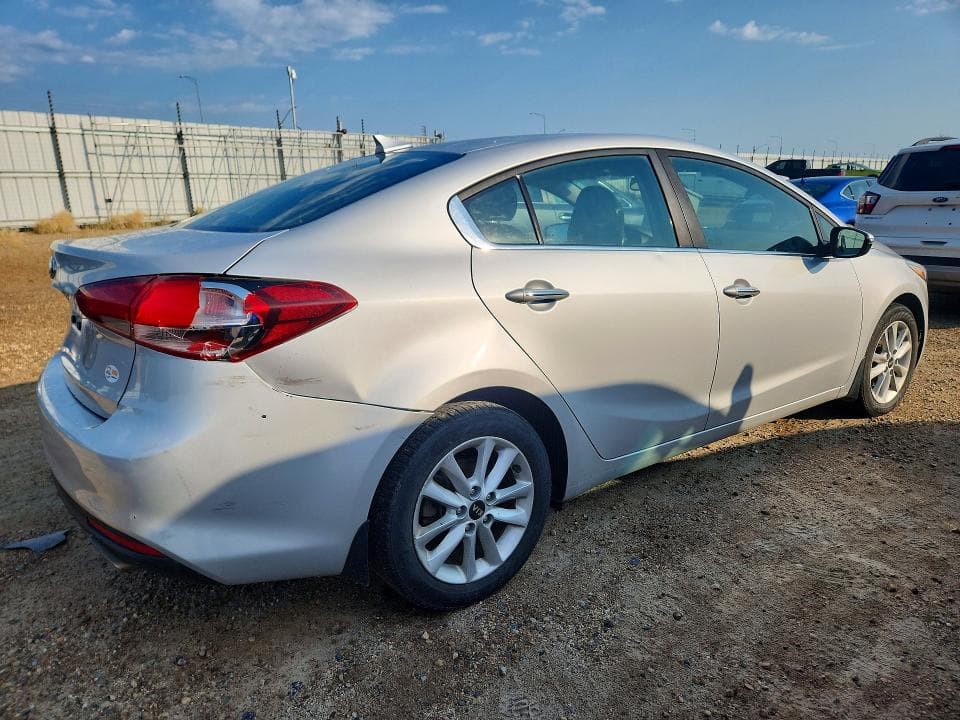 2017 KIA FORTE 3