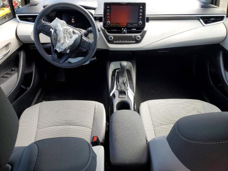 2021 TOYOTA COROLLA LE 8