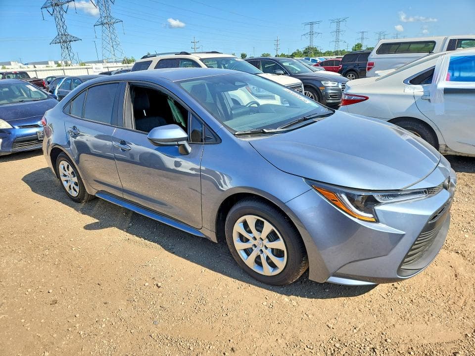 2026 TOYOTA COROLLA LE 4