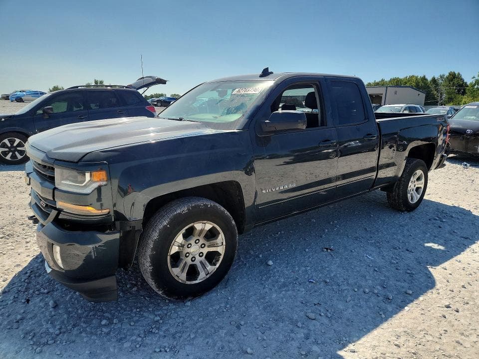 2017 CHEVROLET SILVERADO K1500 LT - 1