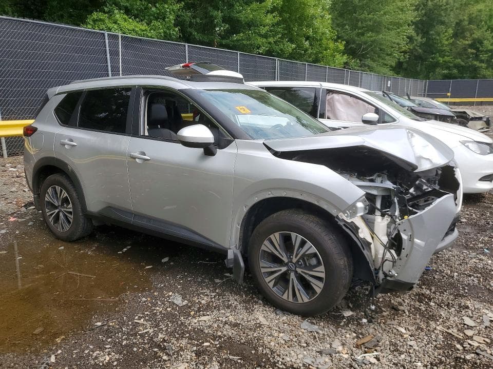 2023 NISSAN ROGUE SV 4