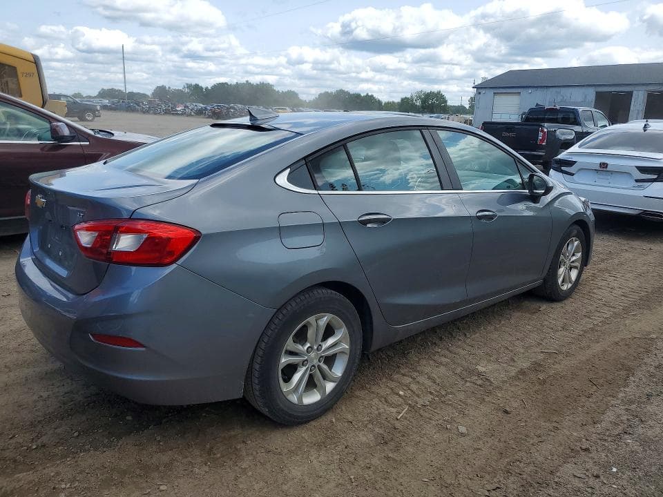 2019 CHEVROLET CRUZE LT 3