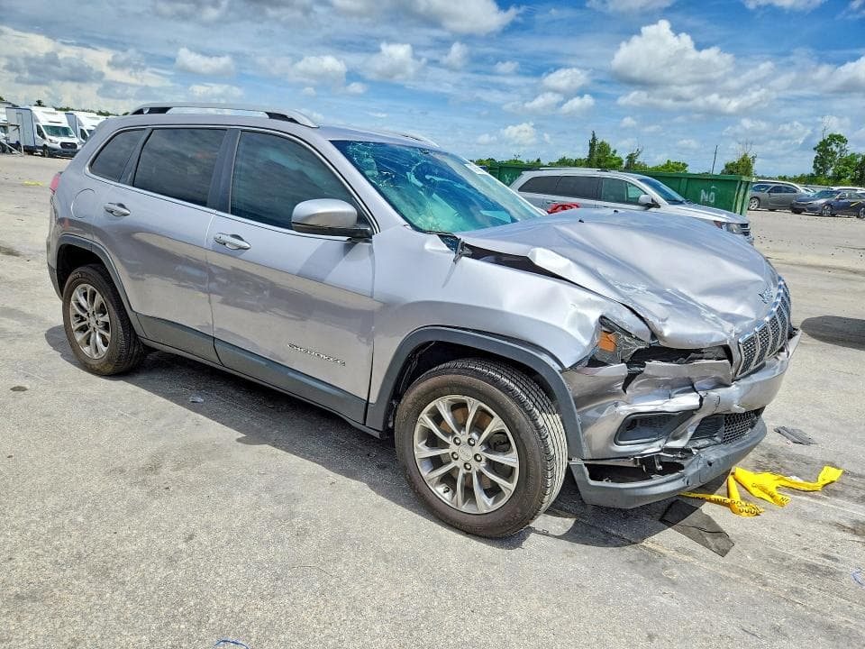 2021 JEEP CHEROKEE LATITUDE PLUS 4