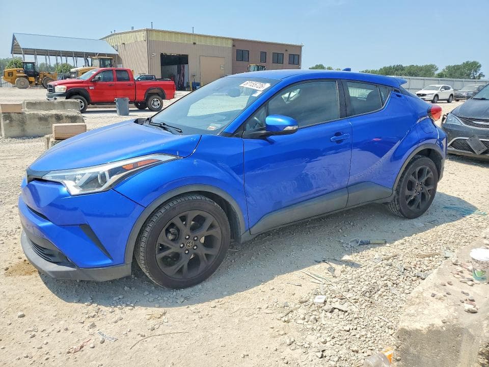 2018 TOYOTA C-HR XLE PREMIUM