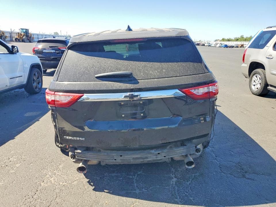 2020 CHEVROLET TRAVERSE LS 6
