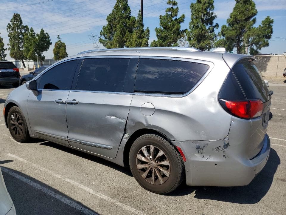 2018 CHRYSLER PACIFICA TOURING L 2