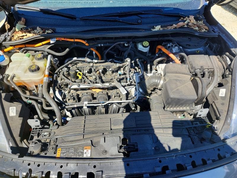 2021 FORD ESCAPE SE 12