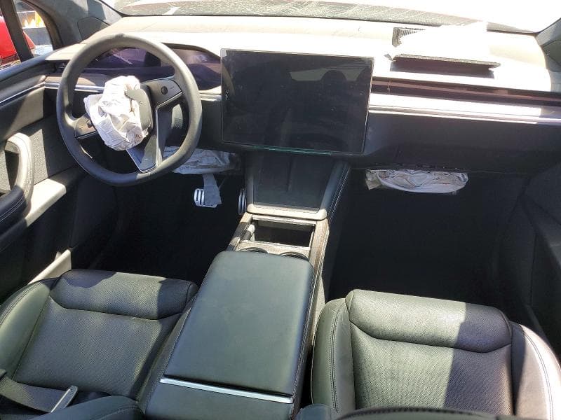 2024 TESLA MODEL X 8