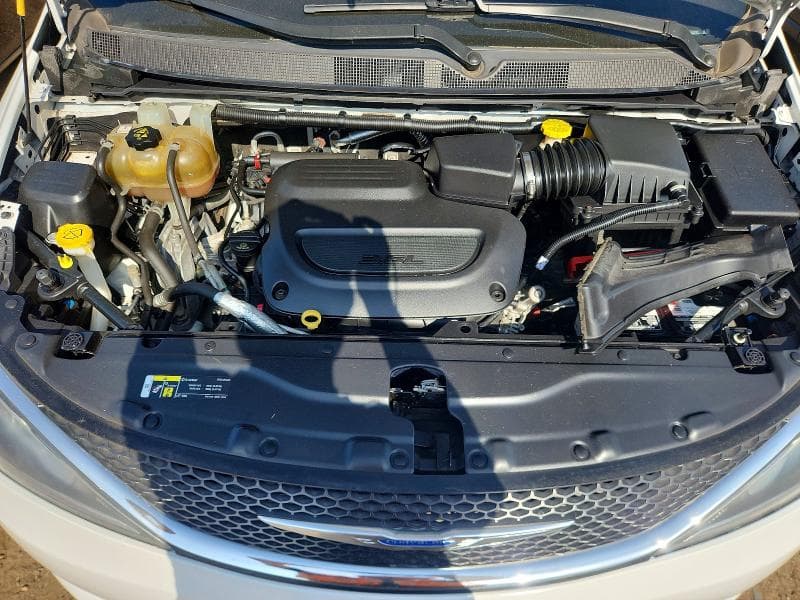 2019 CHRYSLER PACIFICA TOURING PLUS 12