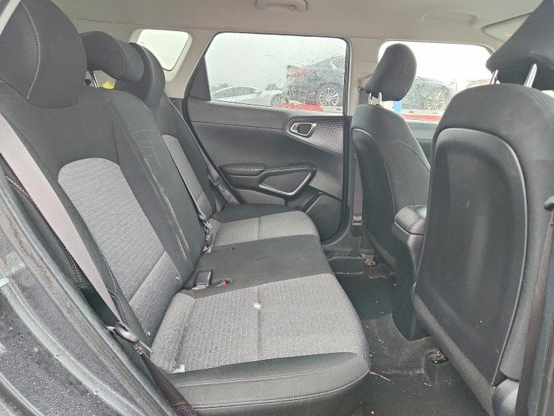 2021 KIA SOUL S 10