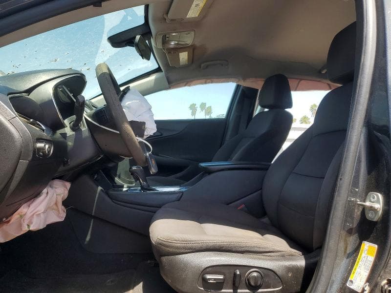 2018 CHEVROLET MALIBU LT 7