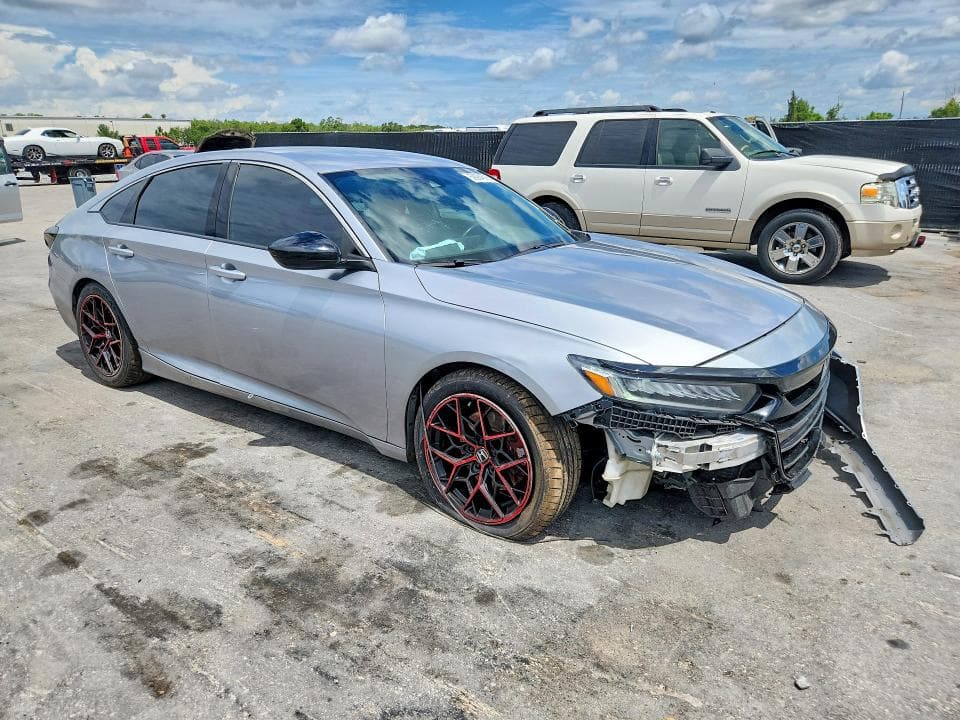 2021 HONDA ACCORD SPORT 4