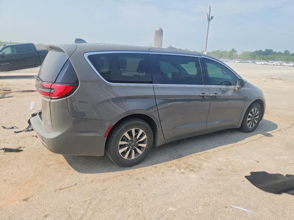 2022 CHRYSLER PACIFICA HYBRID TOURING L 3