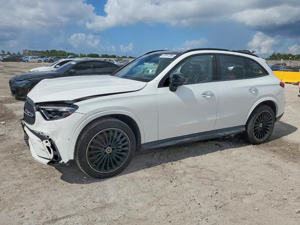 2023 MERCEDES-BENZ GLC 300 - 1