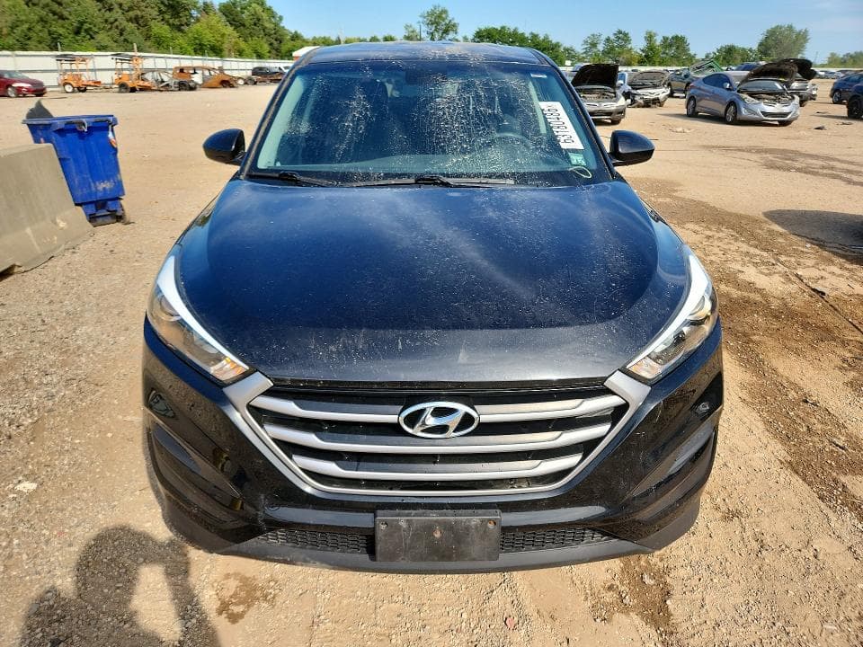 2017 HYUNDAI TUCSON SE 5