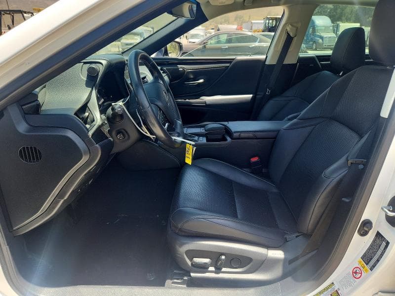 2019 LEXUS ES 300H 7