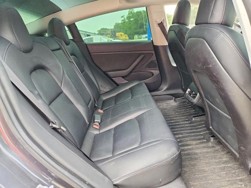 2019 TESLA MODEL 3 10
