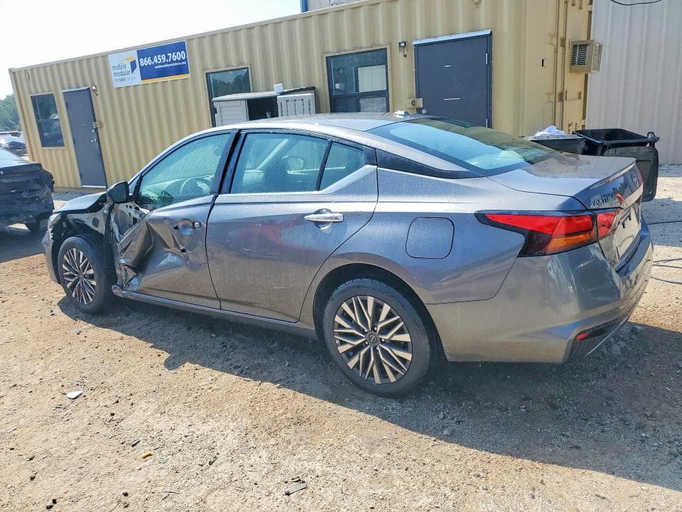 2025 NISSAN ALTIMA SV 2