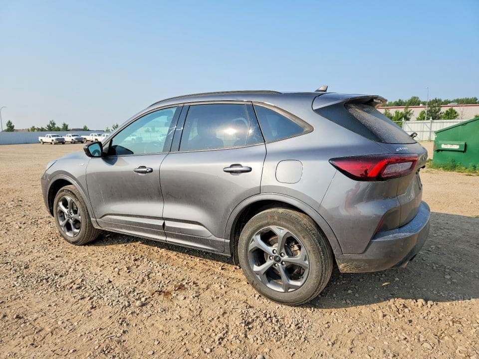 2024 FORD ESCAPE ST LINE 2