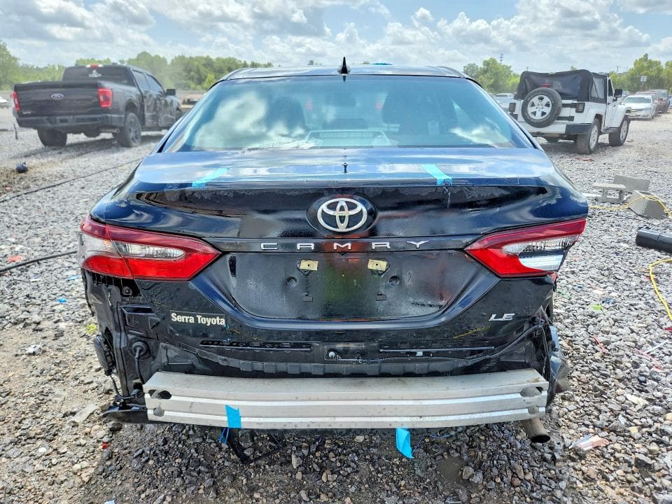 2024 TOYOTA CAMRY LE 6