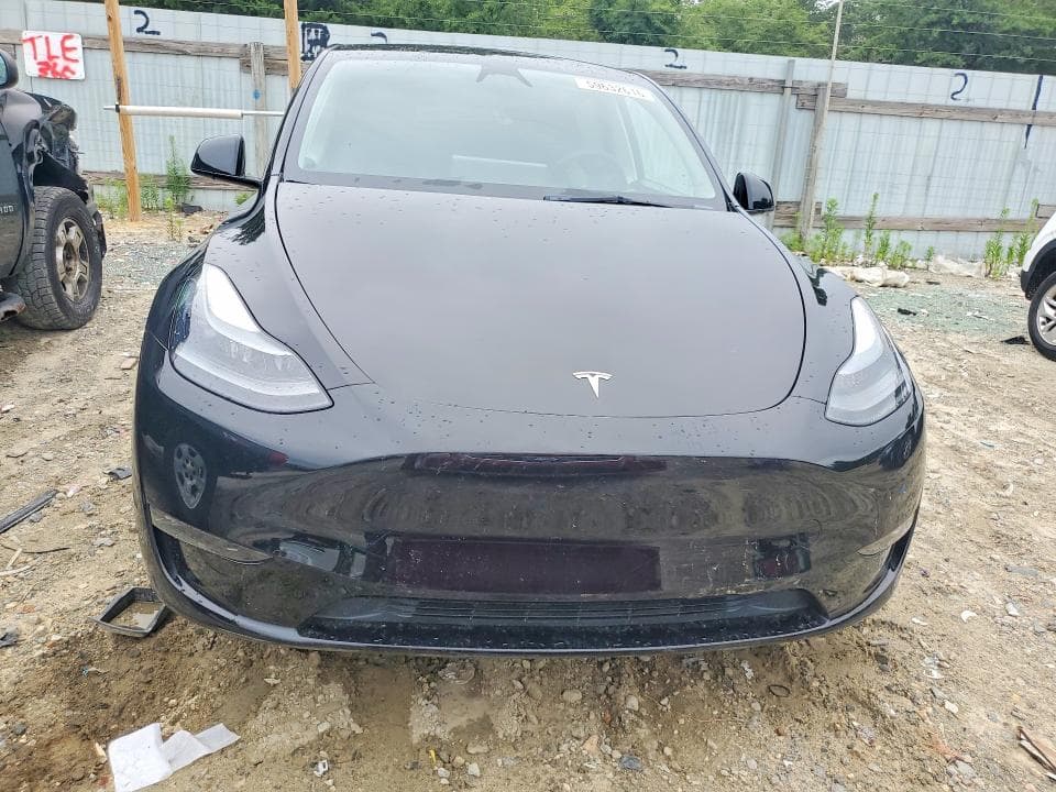 2023 TESLA MODEL Y 5