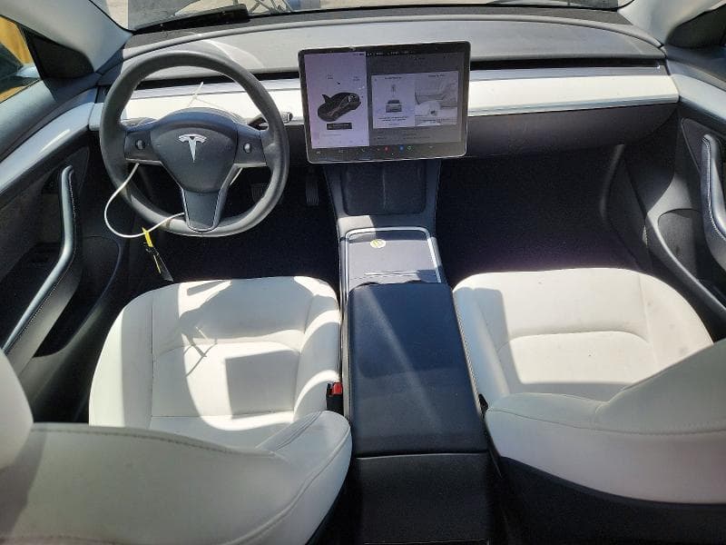 2021 TESLA MODEL 3 8