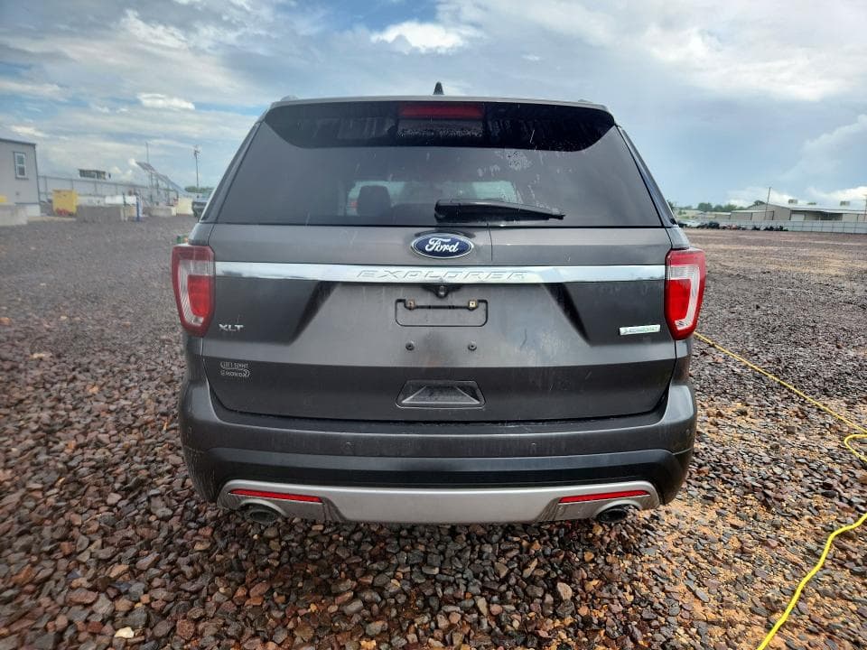 2017 FORD EXPLORER XLT 6
