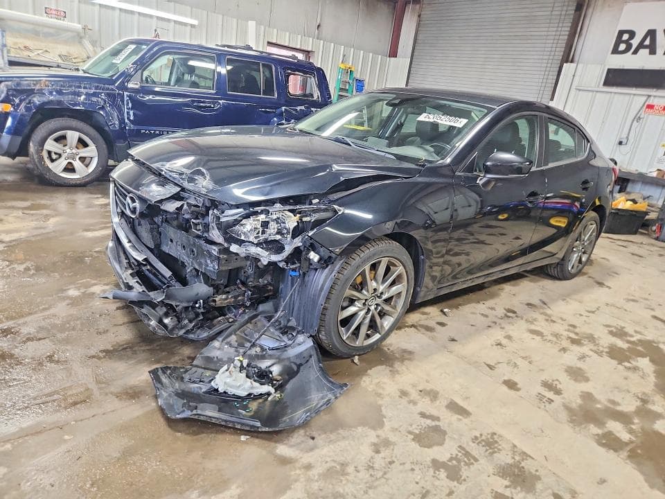 2018 MAZDA 3 TOURING - 1